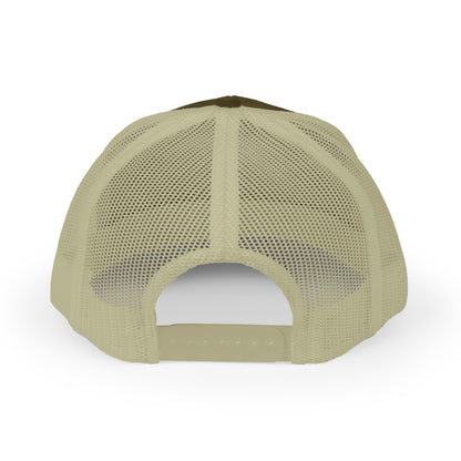 Color: Moss / Khaki