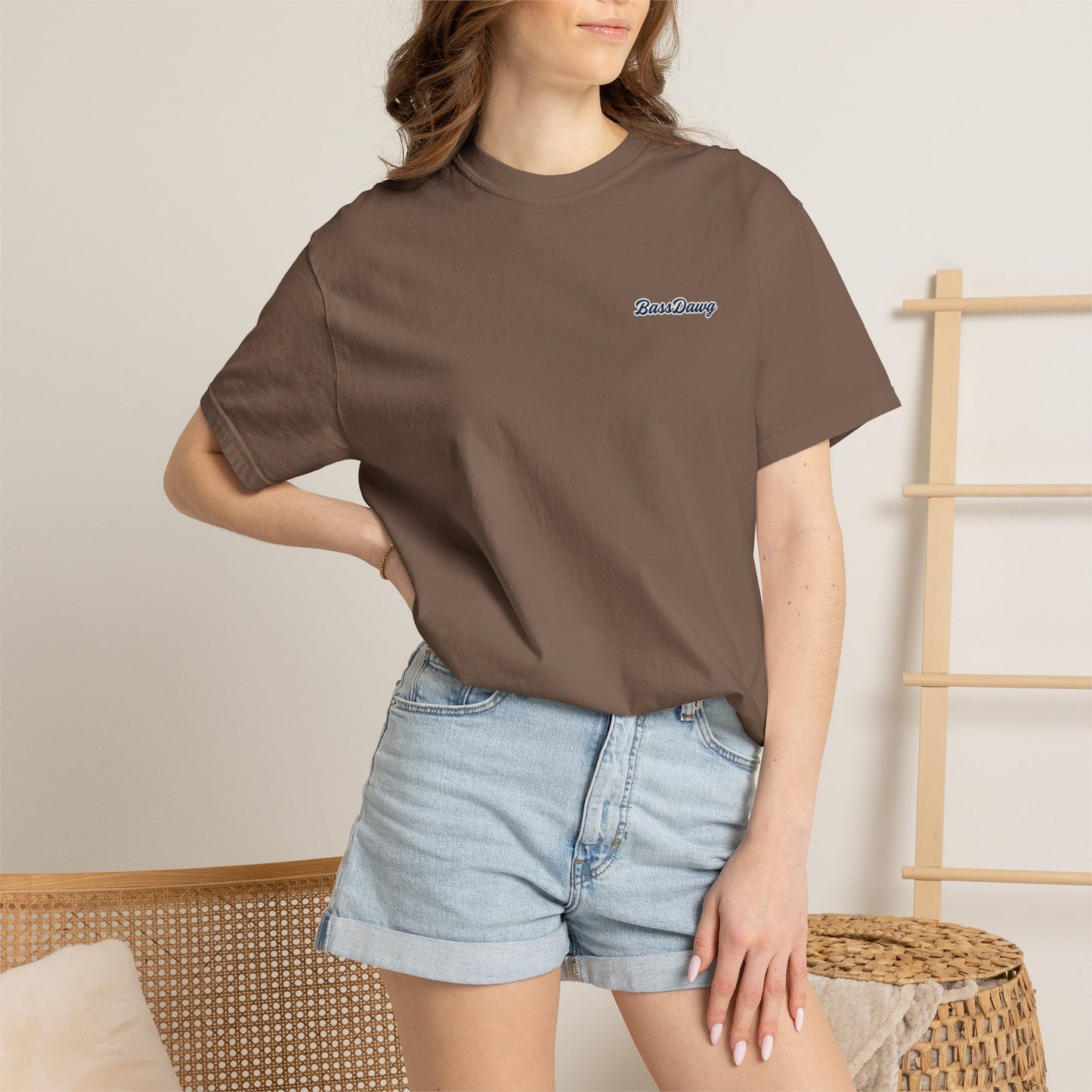 Color: Espresso